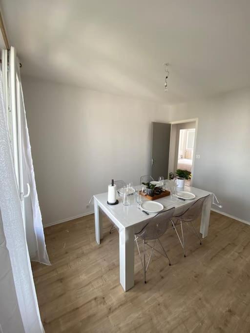 Appartement Calme Et Chaleureux Доль Екстер'єр фото
