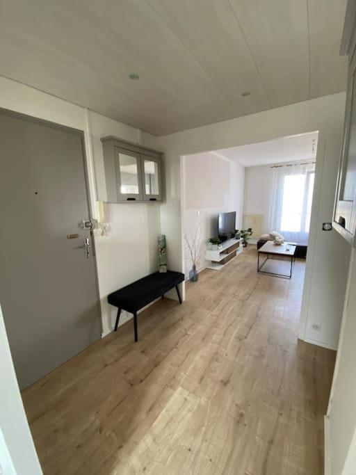 Appartement Calme Et Chaleureux Доль Екстер'єр фото